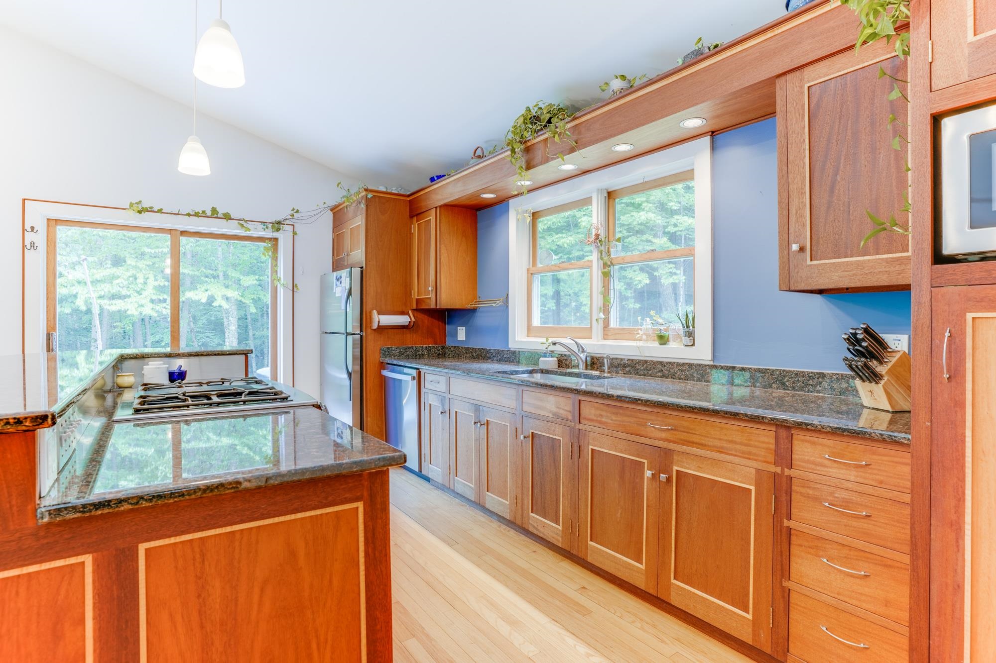 2129 Sterling Valley Road Morristown, VT 05661 - Photo 5 of 32 Gallery Image 5