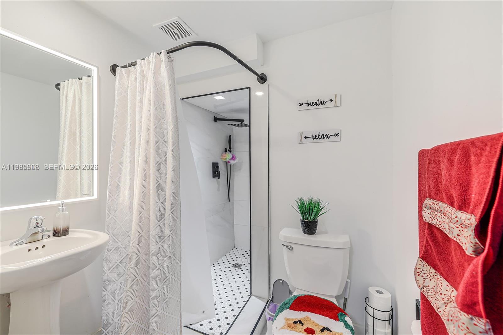 11907 Southwest 247th Terrace Homestead, FL 33032 - Photo 15 of 36