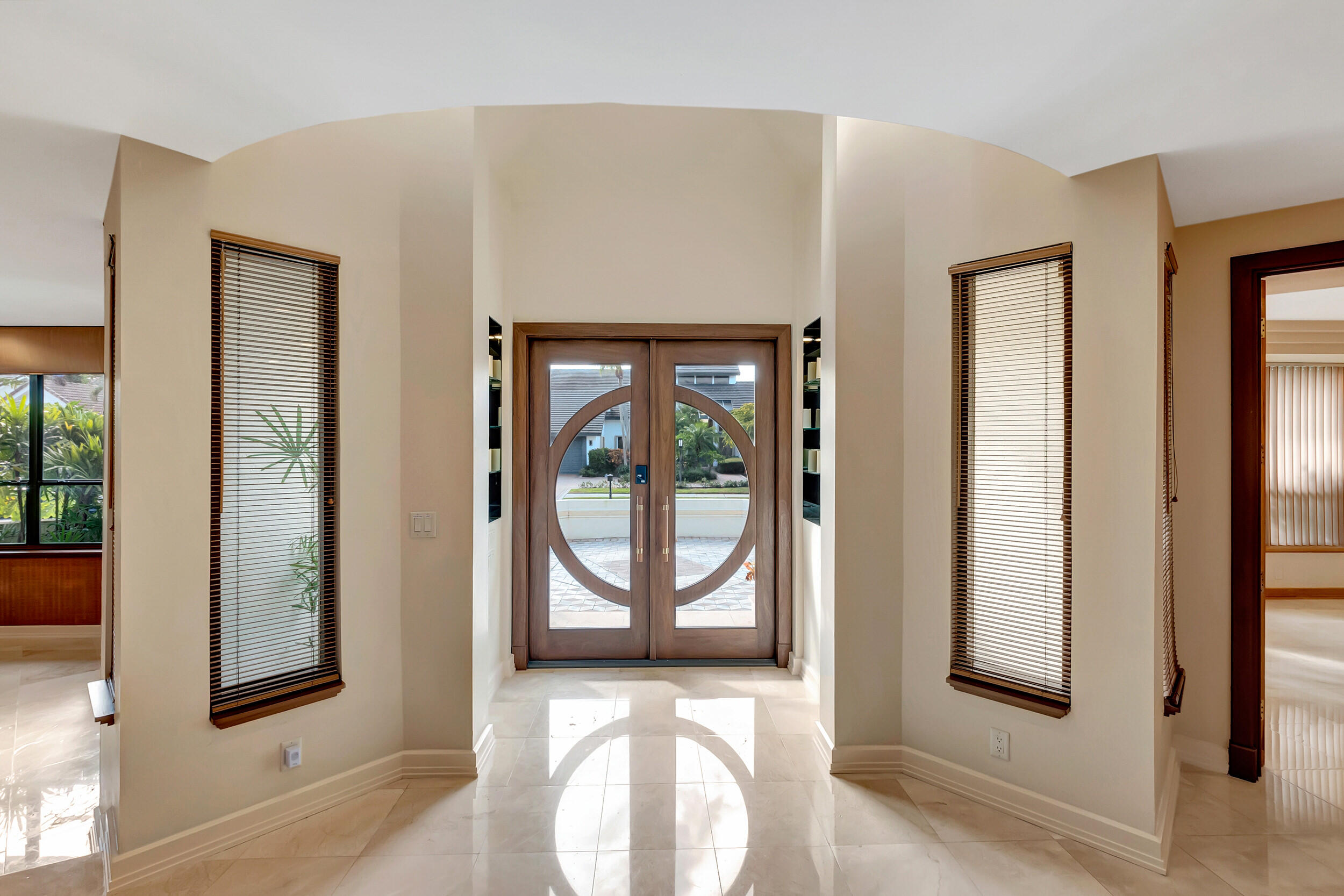 7555 Mandarin Drive Boca Raton, FL 33433 - Photo 5 of 35 016_dsc_4373