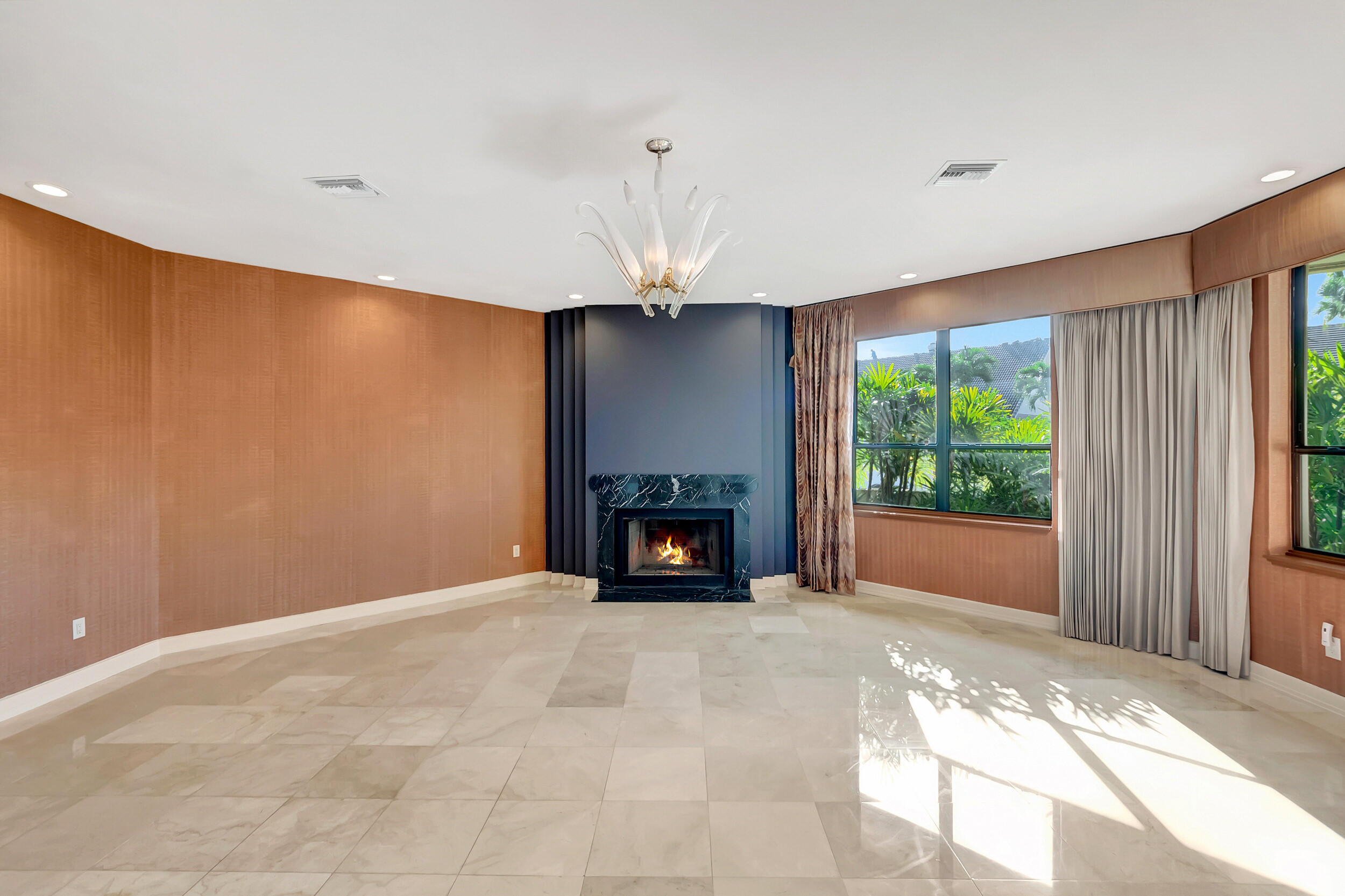 7555 Mandarin Drive Boca Raton, FL 33433 - Photo 7 of 35 019_dsc_4388