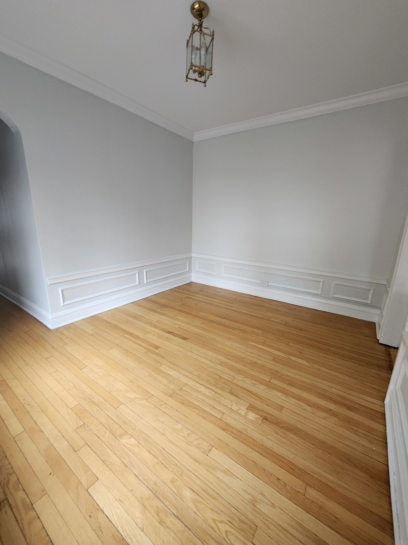 1112 Grove Street, Unit 1A Evanston, IL 60201 - Photo 6 of 14
