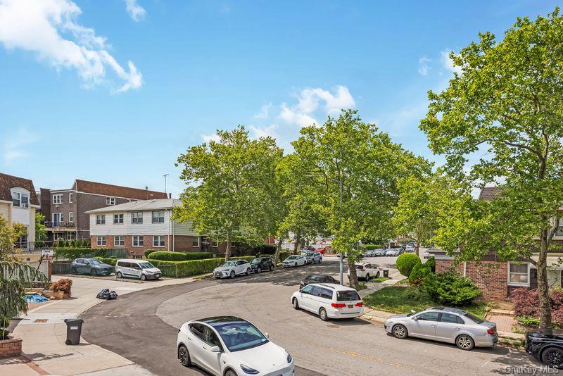 215-08 23rd Road Queens, NY 11360 - Photo 26 of 34