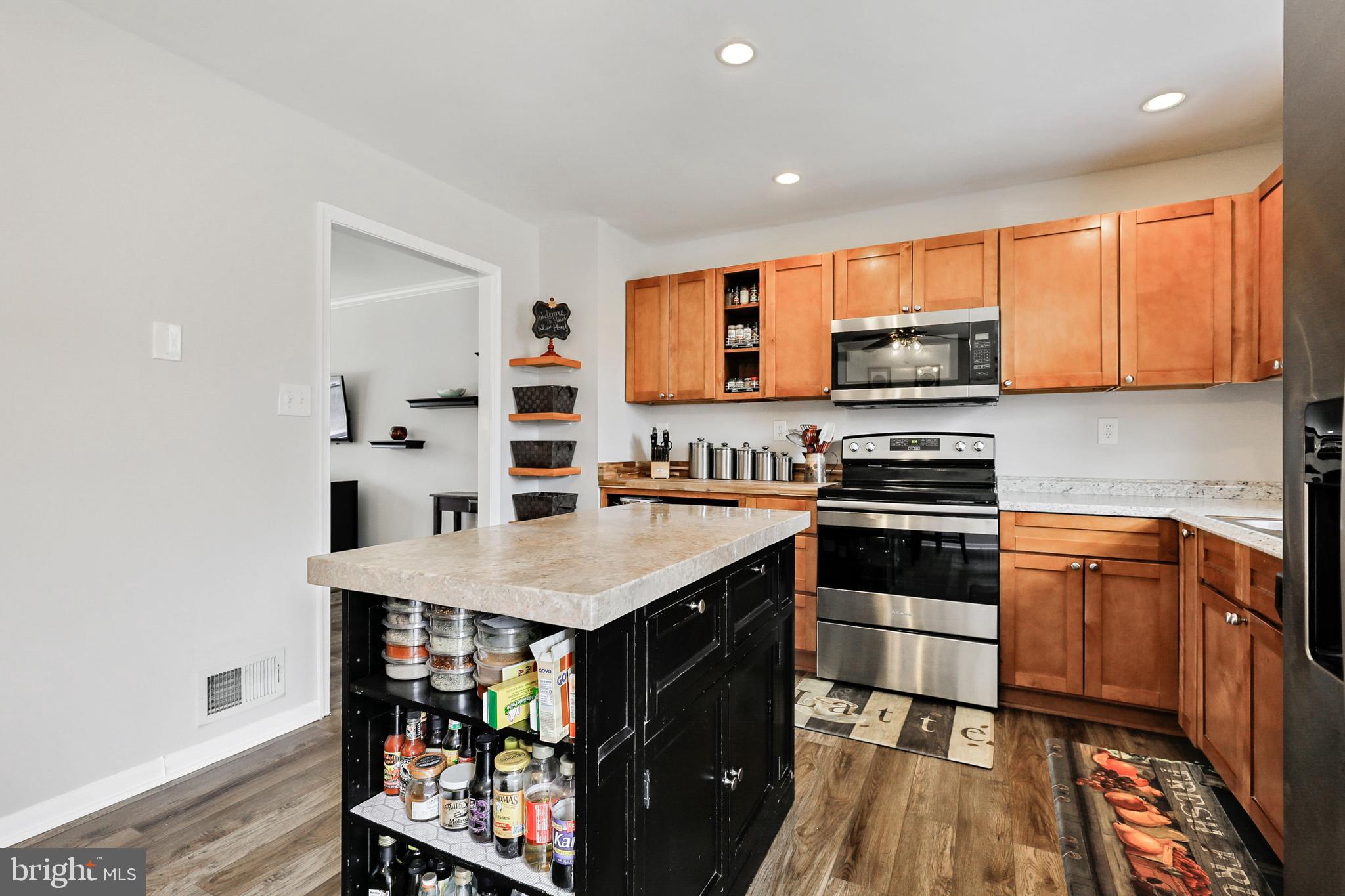 9541 North Laurel Road Laurel, MD 20723 - Photo 10 of 37 Gallery Image 10