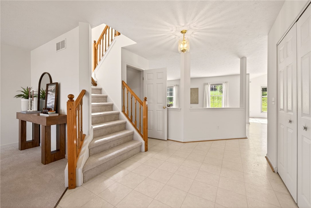47 Parnell Drive Riga, NY 14428 - Photo 7 of 36