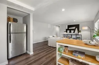 $1,690 | 1800 Taylor Avenue North, Unit 1, Seattle, WA 98109