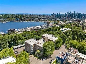 $1,690 | 1800 Taylor Avenue North, Unit 1, Seattle, WA 98109