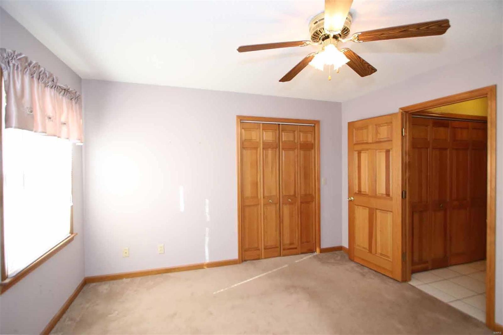4315 Fosterburg Road Alton, IL 62002 - Photo 24 of 29