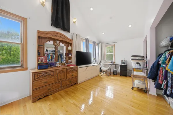 $430,000 | 2102 North Moody Avenue, Chicago, IL 60639