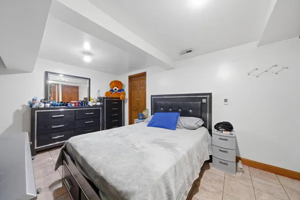 $430,000 | 2102 North Moody Avenue, Chicago, IL 60639