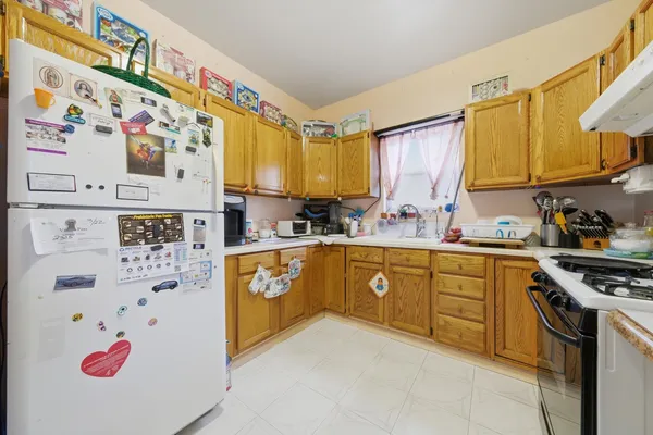$430,000 | 2102 North Moody Avenue, Chicago, IL 60639