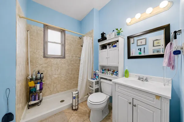 $430,000 | 2102 North Moody Avenue, Chicago, IL 60639