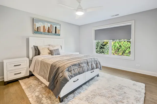 $839,000 | 3 Westmoreland Lane, Naperville, IL 60540