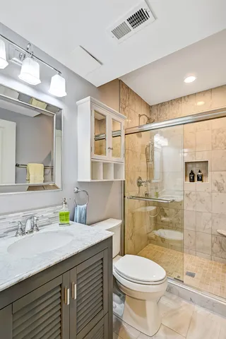 $839,000 | 3 Westmoreland Lane, Naperville, IL 60540