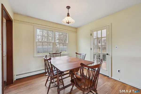 $654,900 | 2 Redbird Lane, Norwalk, CT 06854