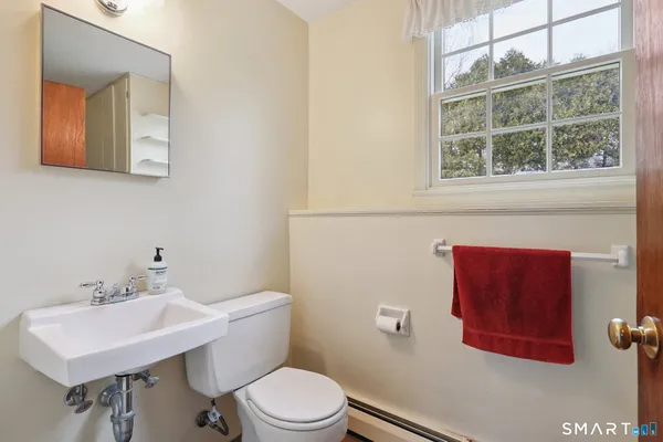 $654,900 | 2 Redbird Lane, Norwalk, CT 06854