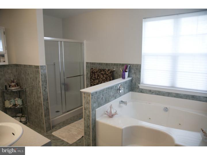 28 Albany Road Marlton, NJ 08053 - Photo 9 of 11 Master Bathroom
