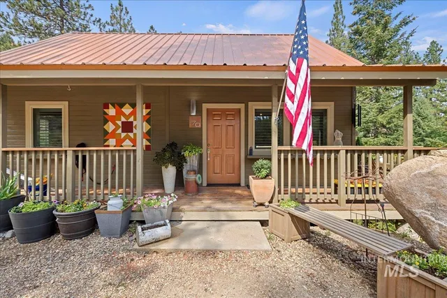 $580,000 | 70 Castle Mountain Drive, Garden Valley, ID 83622
