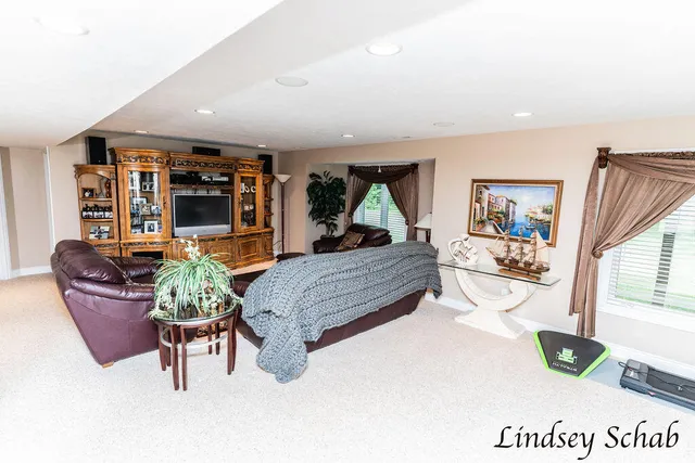 $575,000 | 13025 Shaner Avenue Northeast, Cedar Springs, MI 49319