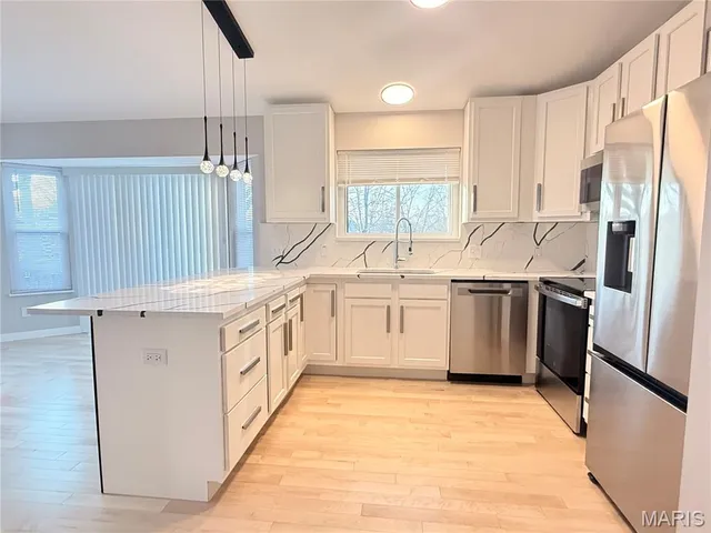 $2,250 | 139 Aspencade Circle, O'Fallon, MO 63376