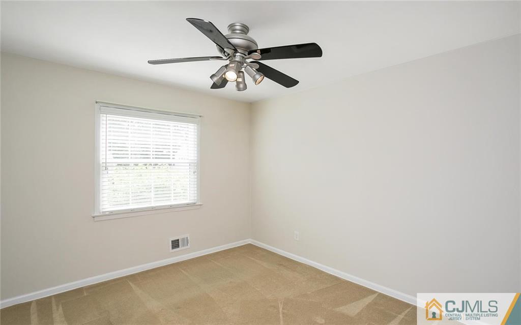 449 Wheeler Road North Brunswick, NJ 08902 - Photo 13 of 22 Gallery Image 13