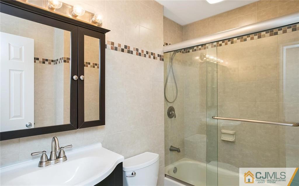 449 Wheeler Road North Brunswick, NJ 08902 - Photo 15 of 22 Gallery Image 15