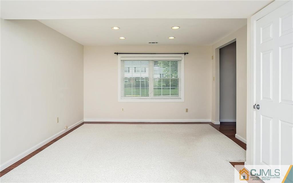 449 Wheeler Road North Brunswick, NJ 08902 - Photo 16 of 22 Gallery Image 16