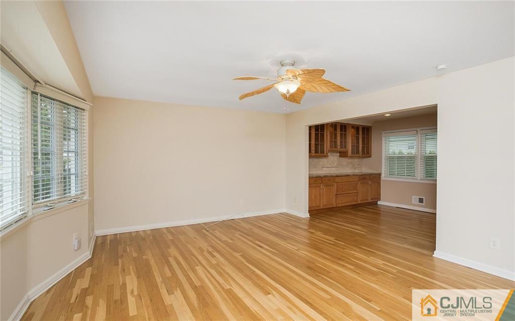 449 Wheeler Road North Brunswick, NJ 08902 - Photo 5 of 22 Gallery Image 5