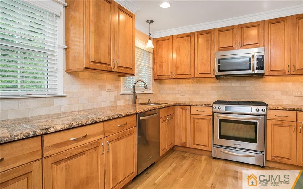 449 Wheeler Road North Brunswick, NJ 08902 - Photo 10 of 22 Gallery Image 10