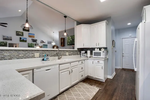 $785,000 | 115 Kawatuska Way, Loudon, TN 37774