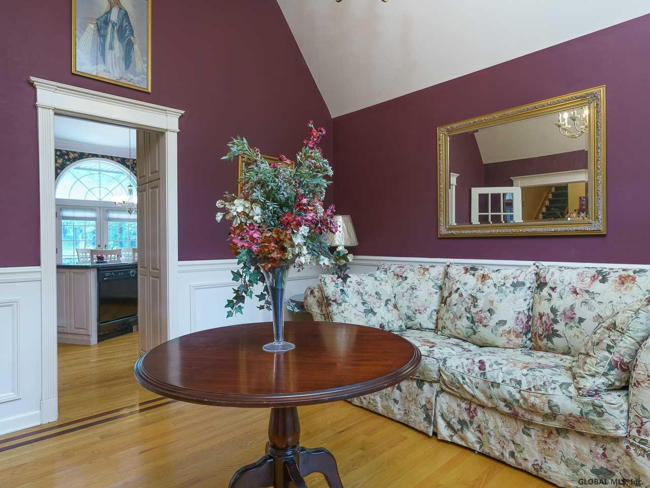 528 Wemple Road Bethlehem, NY 12077 - Photo 11 of 46 Photo 11