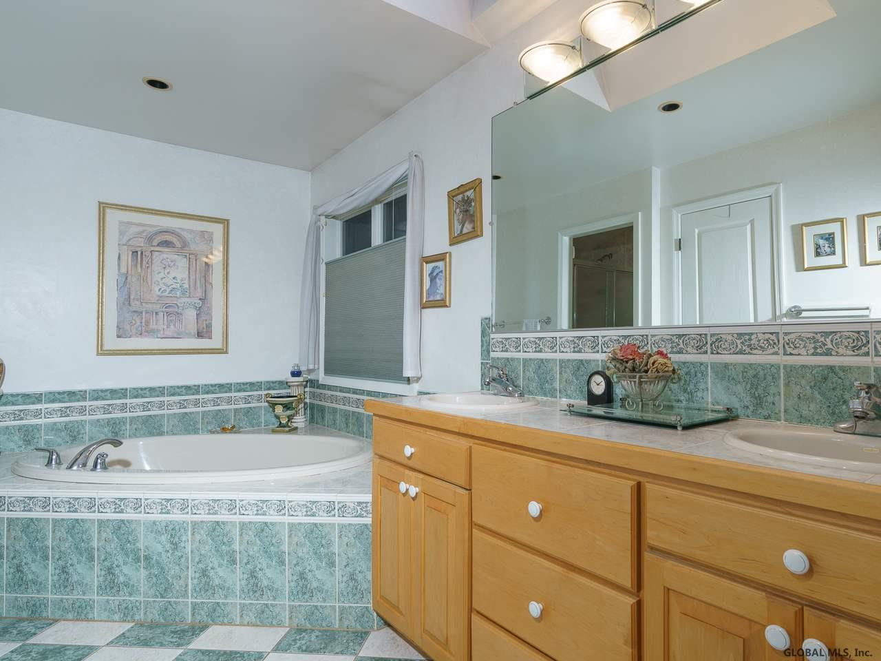 528 Wemple Road Bethlehem, NY 12077 - Photo 26 of 46 Photo 26