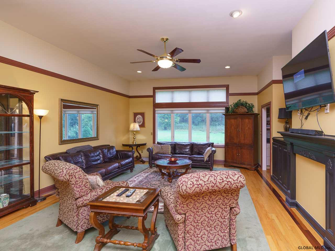 528 Wemple Road Bethlehem, NY 12077 - Photo 9 of 46 Photo 9