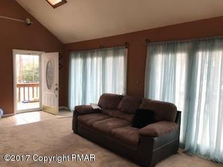 68 Old Post Road Tobyhanna, PA 18466 - Photo 8 of 13 Living Room View 2