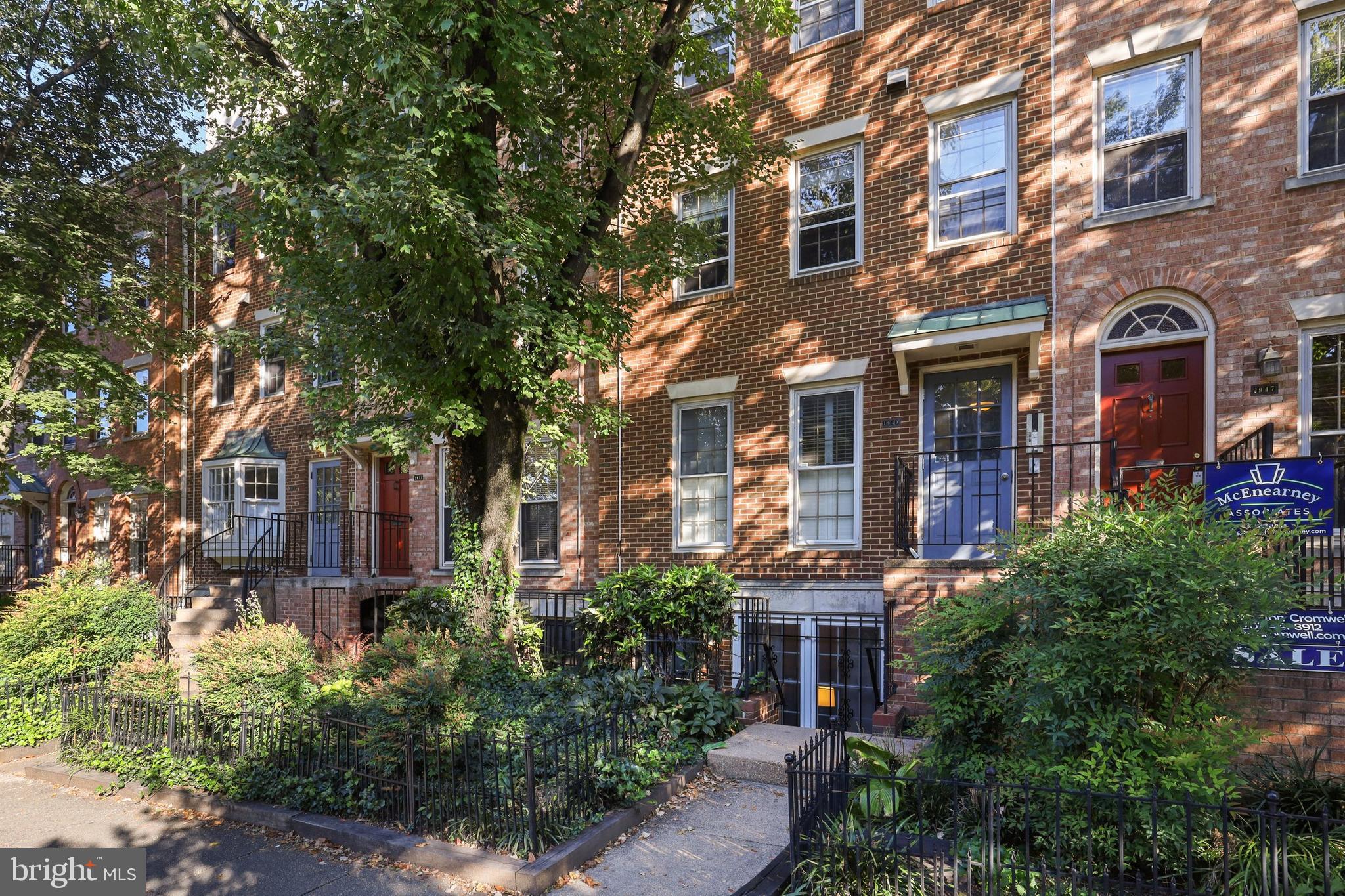 1949 Calvert Street Northwest, Unit 1949 Washington, DC 20009 - Photo 2 of 33