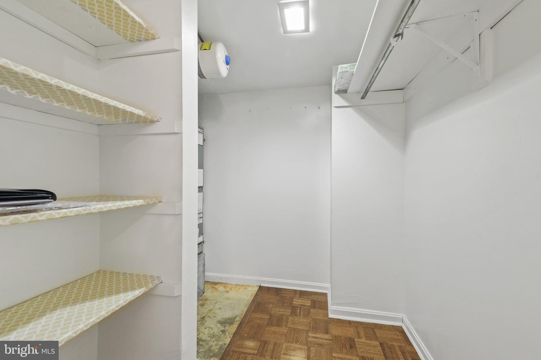 1949 Calvert Street Northwest, Unit 1949 Washington, DC 20009 - Photo 13 of 33
