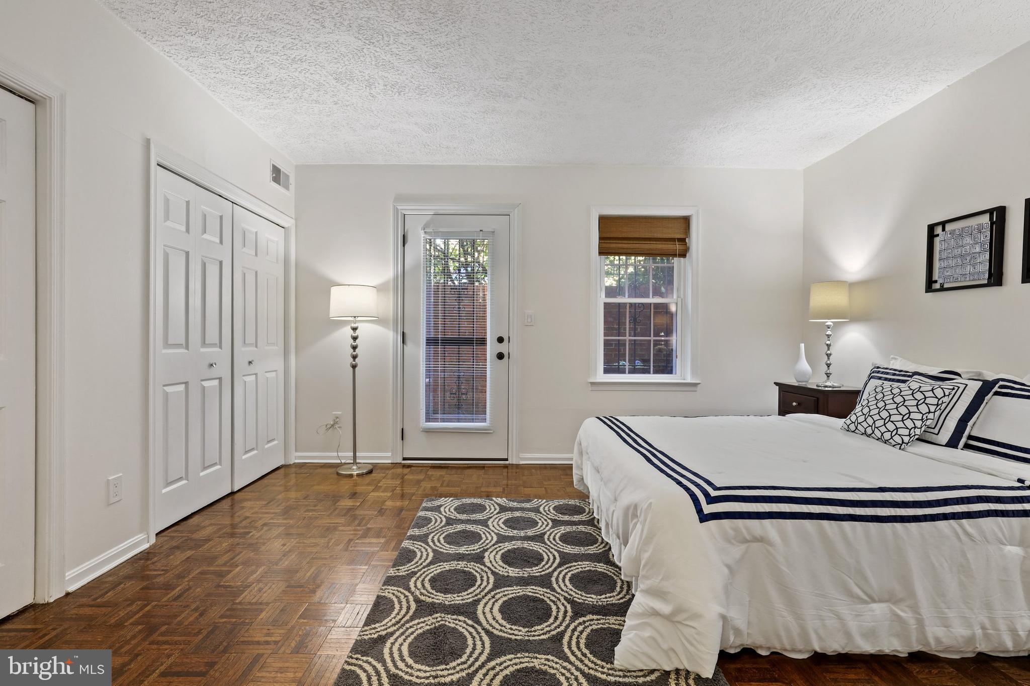 1949 Calvert Street Northwest, Unit 1949 Washington, DC 20009 - Photo 14 of 33