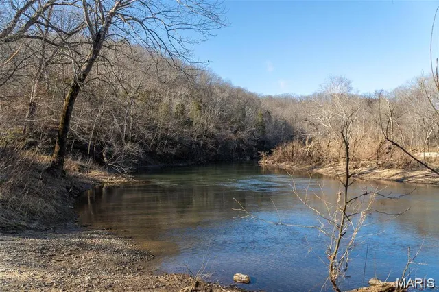 $160,000 | 317 Fern Court, St. Clair, MO 63077