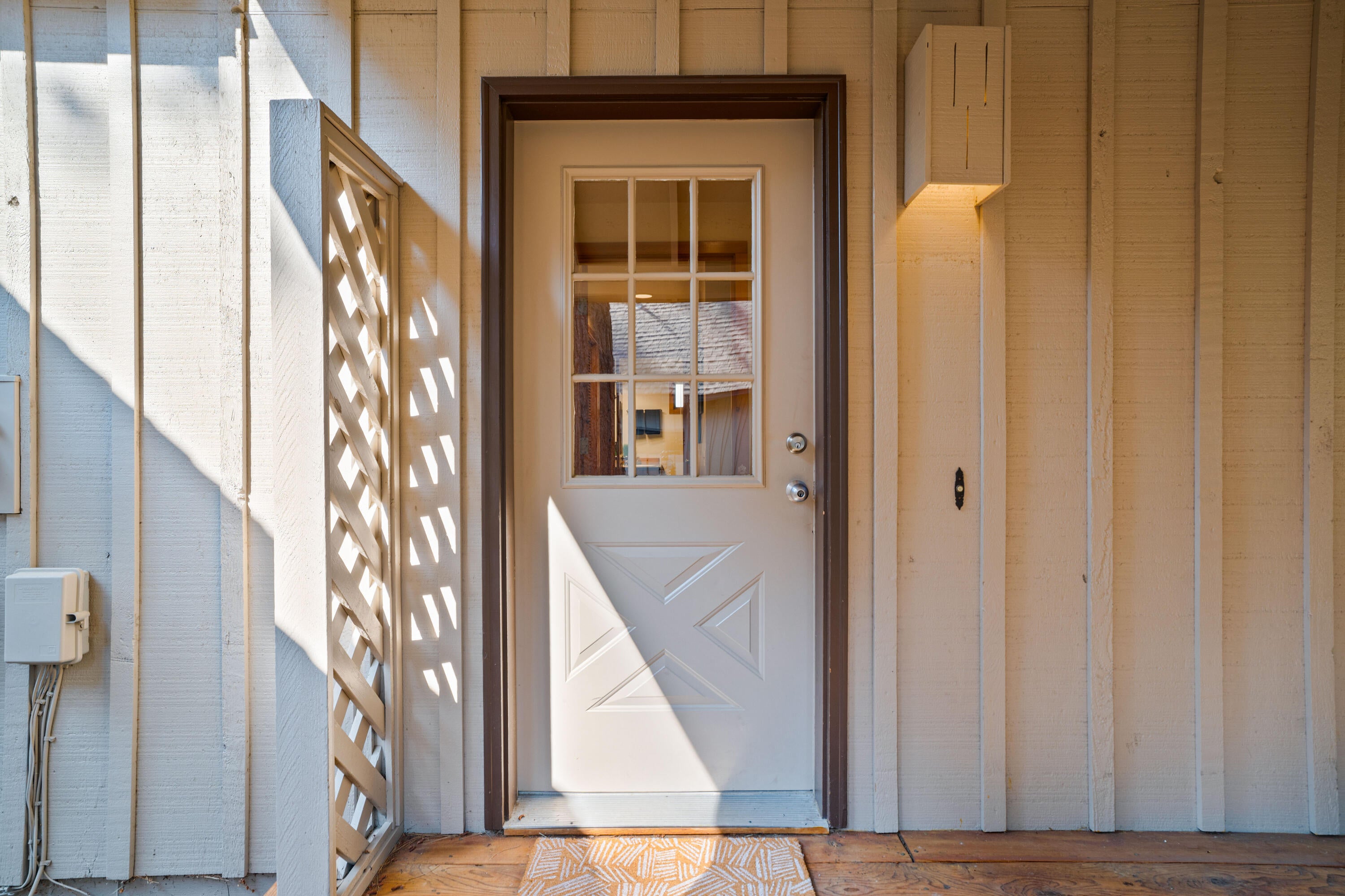 57512 Circle 4 Cabin Road, Unit 13 Sunriver, OR 97707 - Photo 19 of 27 24-Entry