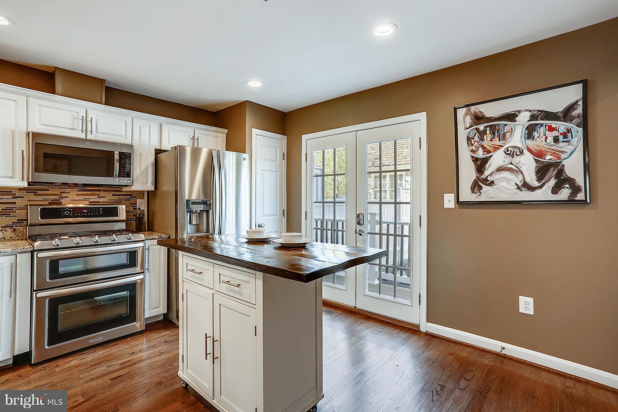 410 Little Quarry Road Gaithersburg, MD 20878 - Photo 8 of 30 Gourmet Kitchen