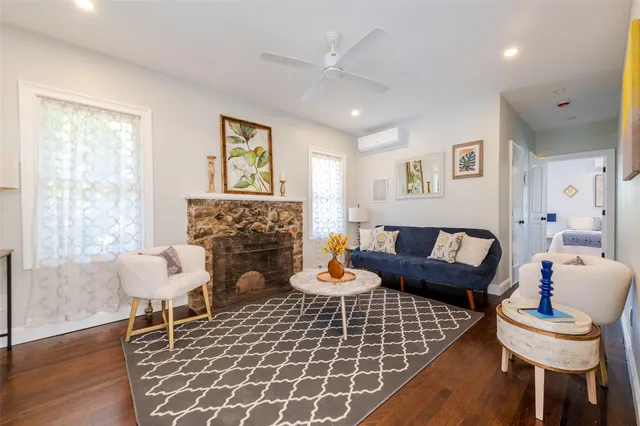 $789,000 | 2536 Washington Avenue, Oceanside, NY 11572