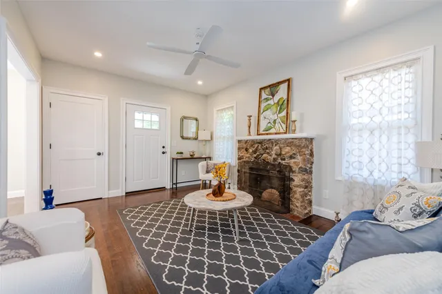 $789,000 | 2536 Washington Avenue, Oceanside, NY 11572