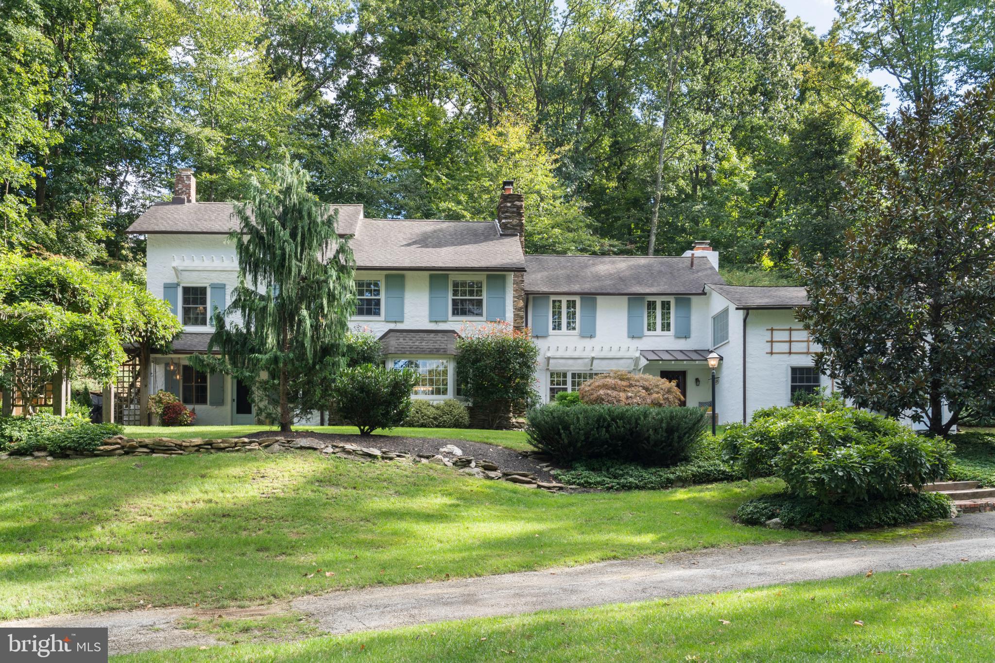 14 Spring Hollow Road Wayne, PA 19087 - Photo 2 of 51 Front elevation