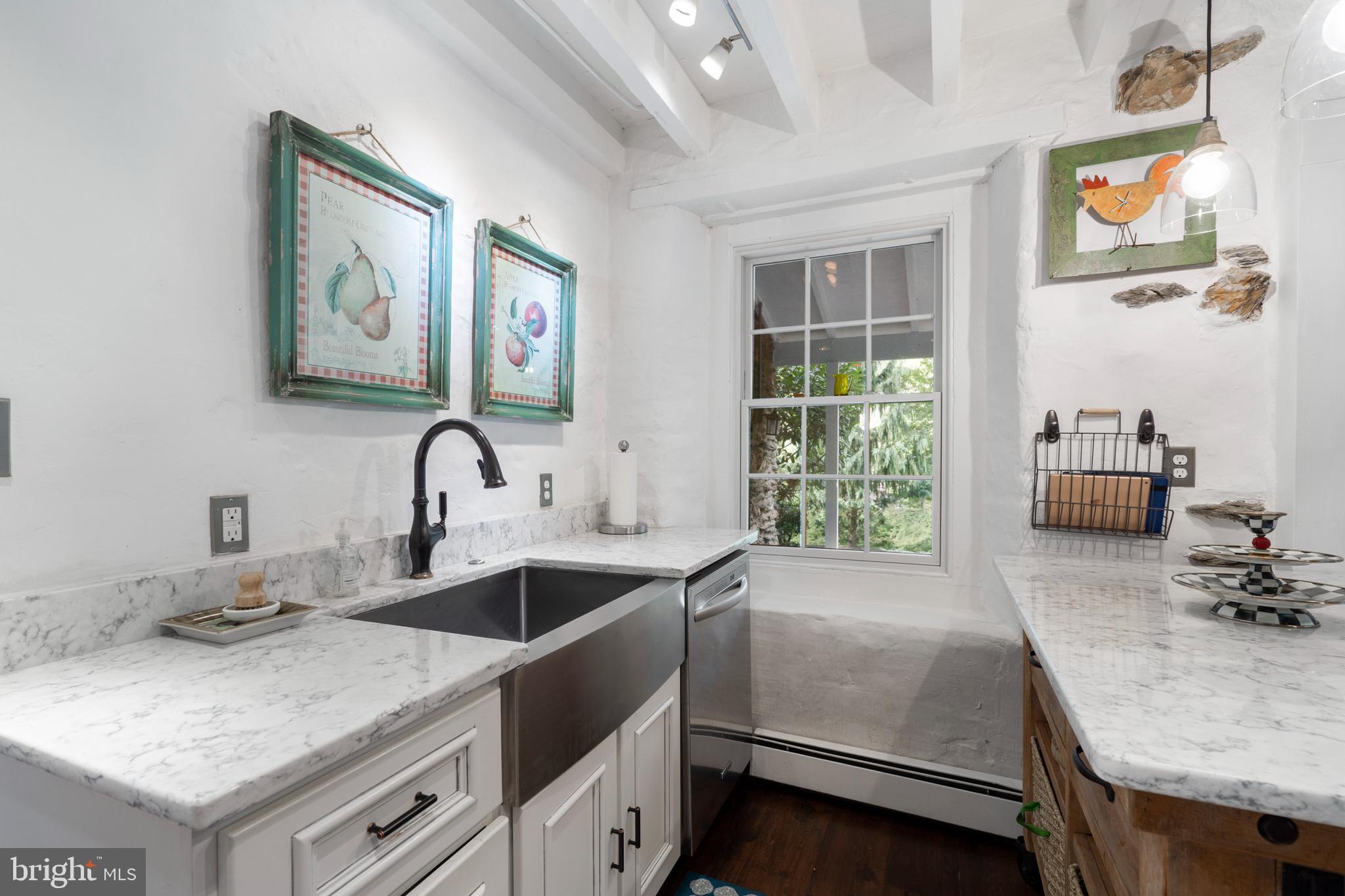 14 Spring Hollow Road Wayne, PA 19087 - Photo 22 of 51 Kitchen