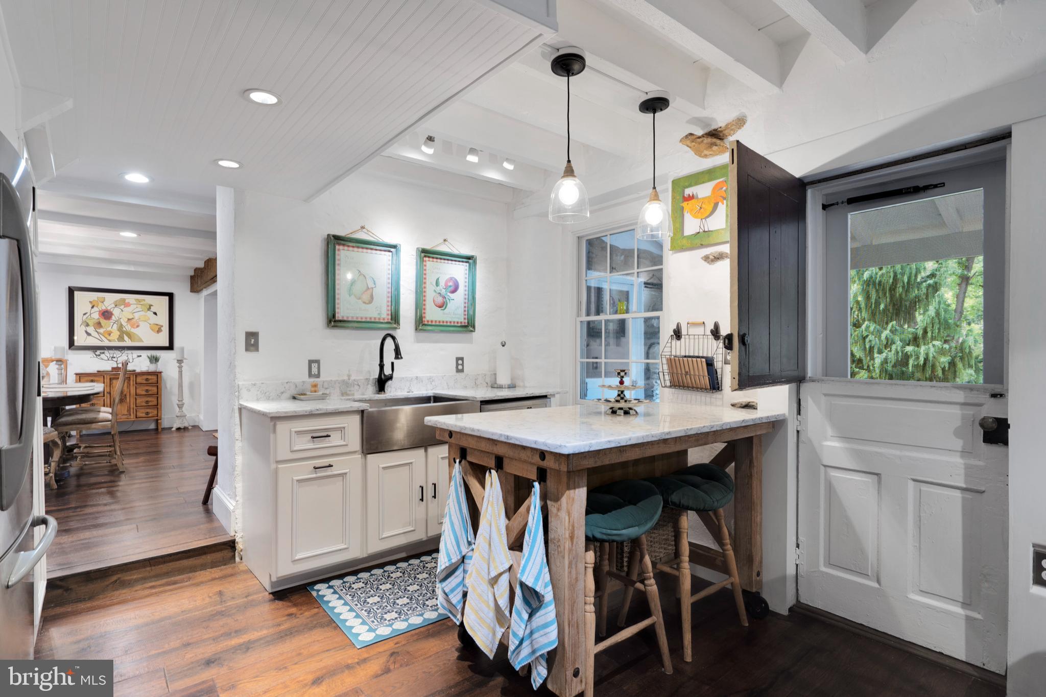 14 Spring Hollow Road Wayne, PA 19087 - Photo 25 of 51 Kitchen