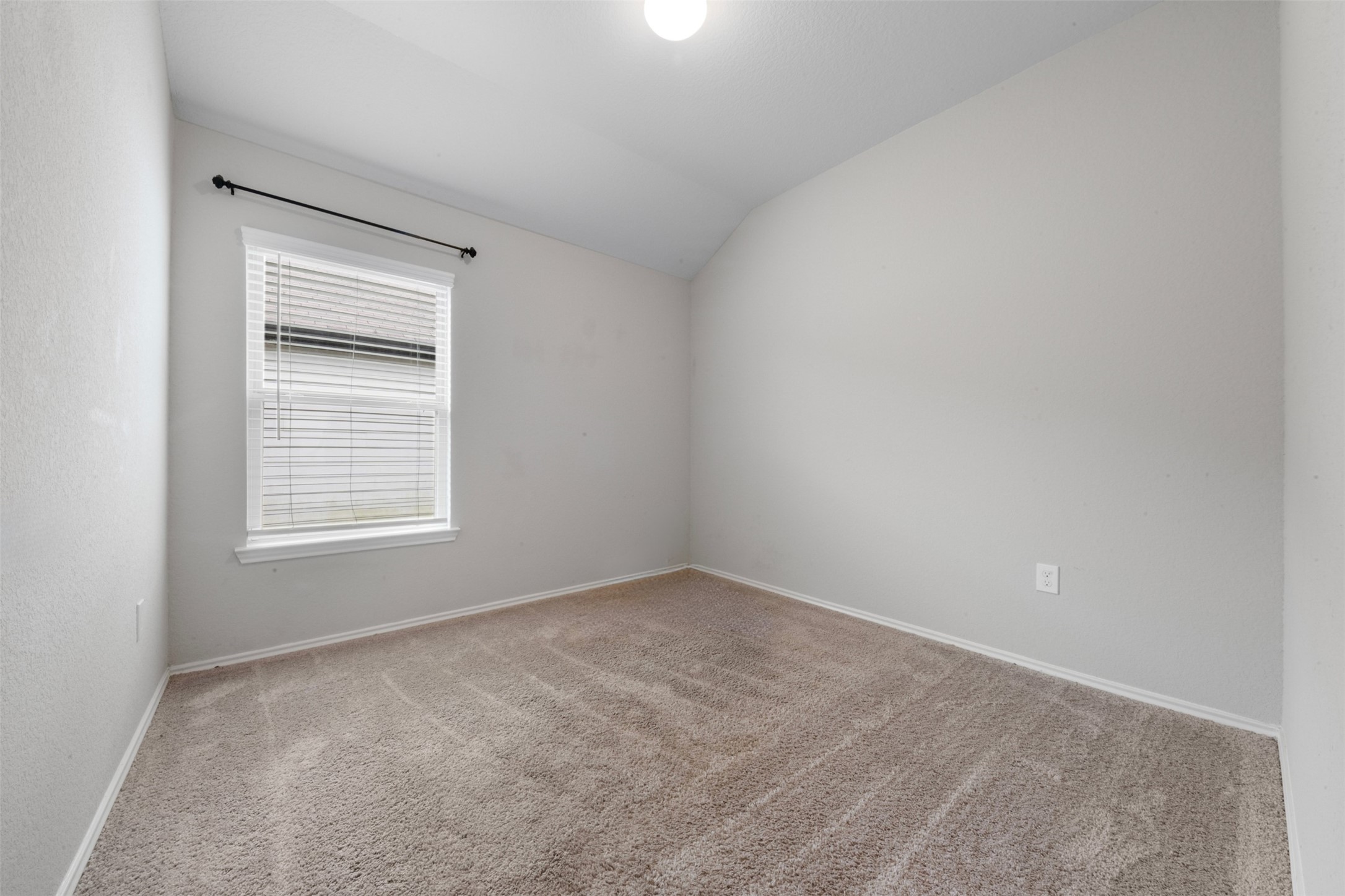 10061 Spring Creek Road Cleveland, TX 77327 - Photo 20 of 27