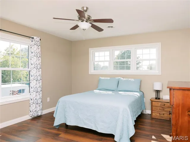 $485,000 | 411 South 5th Street, Owensville, MO 65066