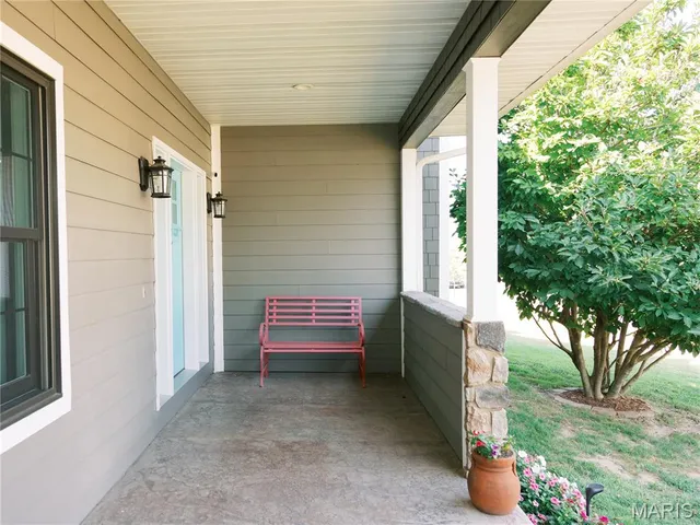 $485,000 | 411 South 5th Street, Owensville, MO 65066