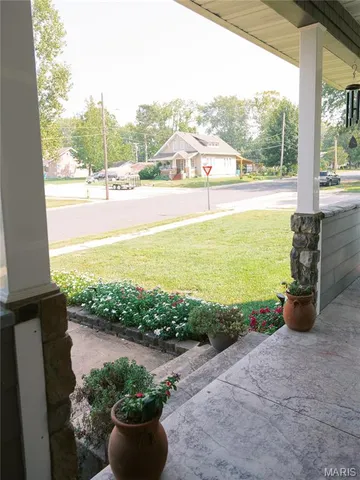 $485,000 | 411 South 5th Street, Owensville, MO 65066