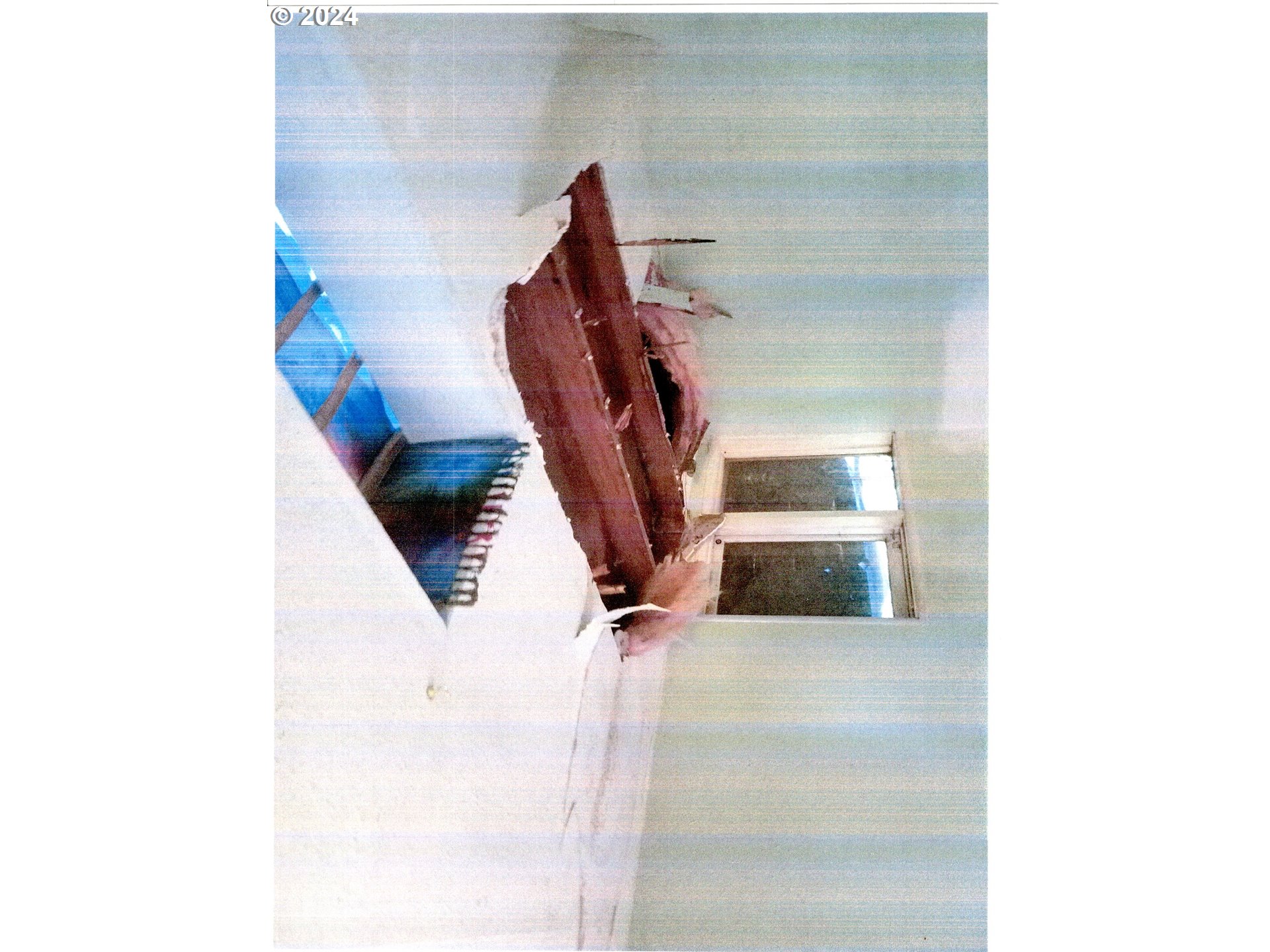 689 South South End Road Oregon City, OR 97045 - Photo 12 of 26 a view of entryway