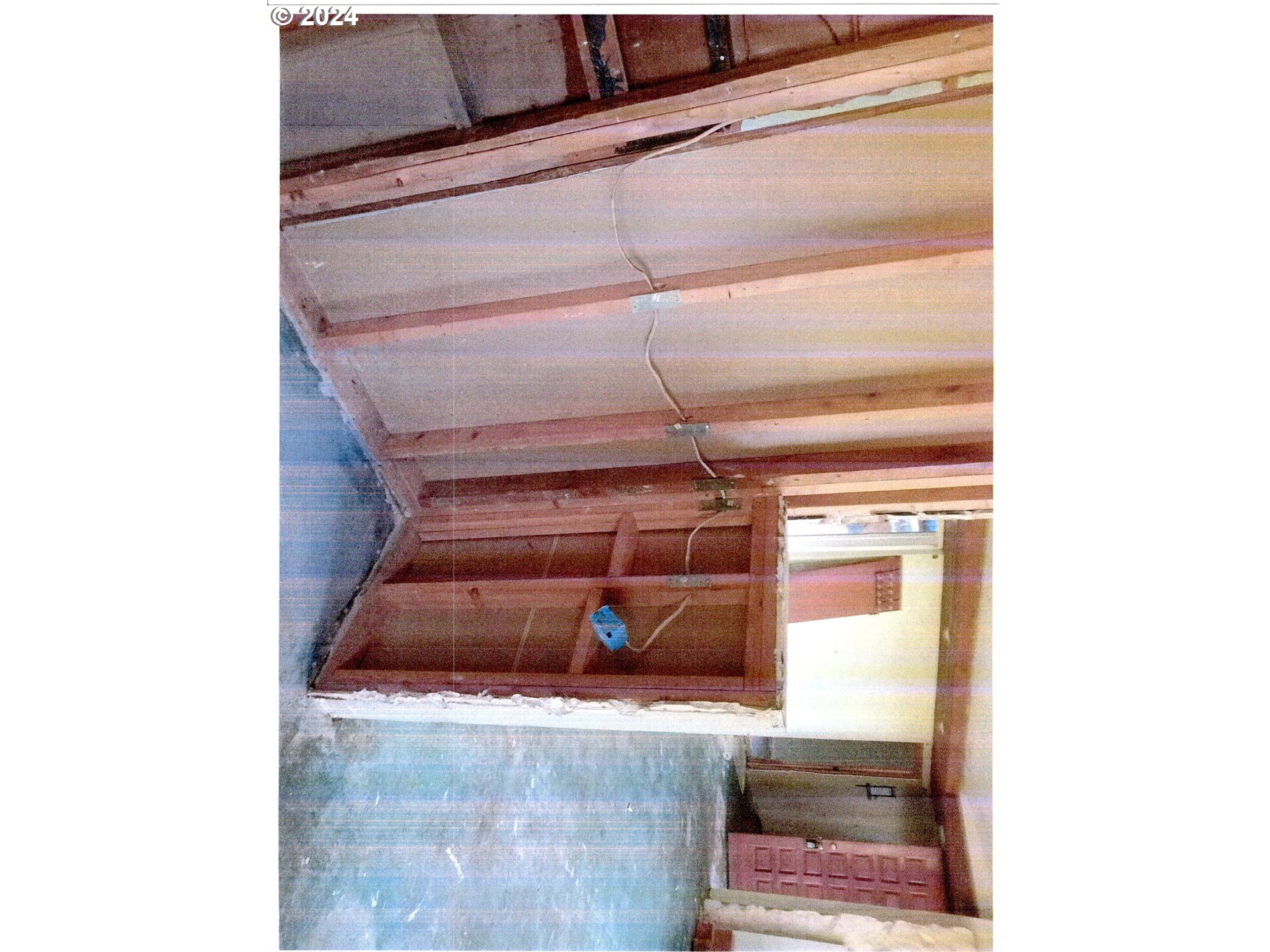 689 South South End Road Oregon City, OR 97045 - Photo 5 of 26